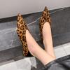 Scarpe singole a punta interna con stampa leopardata scarpe da donna 2025 nuove primavera ed estate retrò suola morbida scamosciato pendolari donna