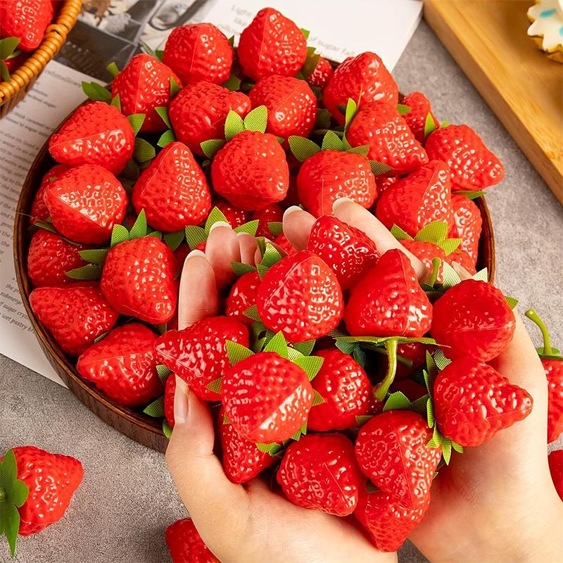 10/20Pcs Artificial Strawberries Fake Fruit for Home Party Decor Photography Prop Holiday Decor for Halloween Day Celebration