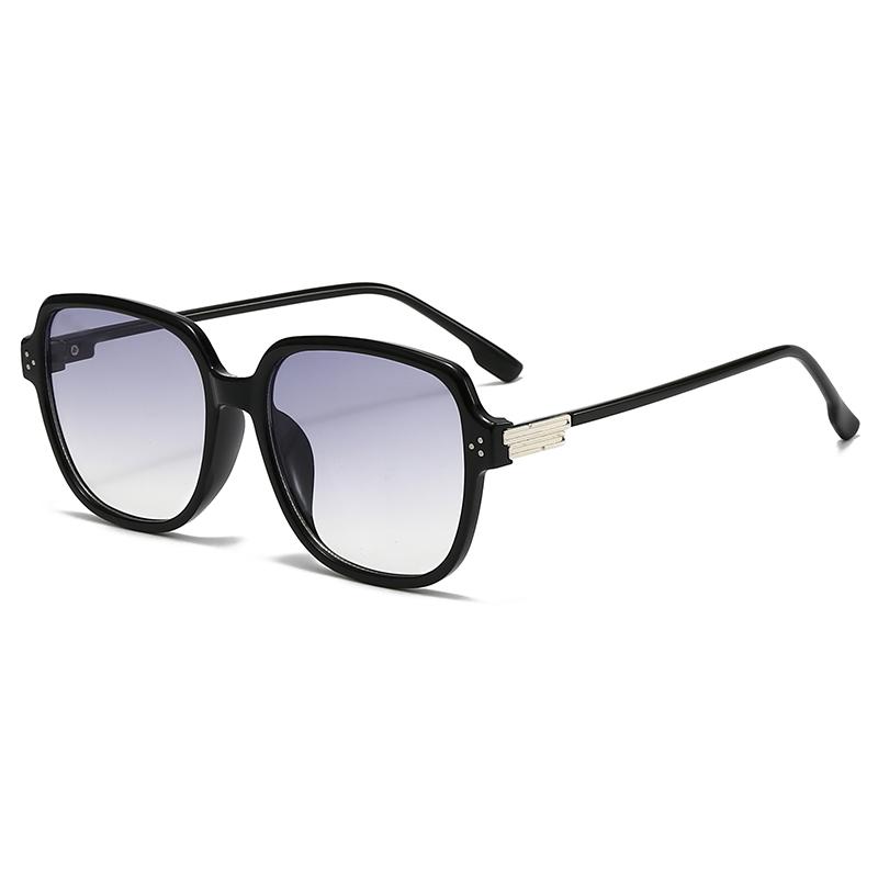 New Large Square Frame Sunglasses Trendy Street Photography Versatile Unisex MN5530 Fashion Accessory