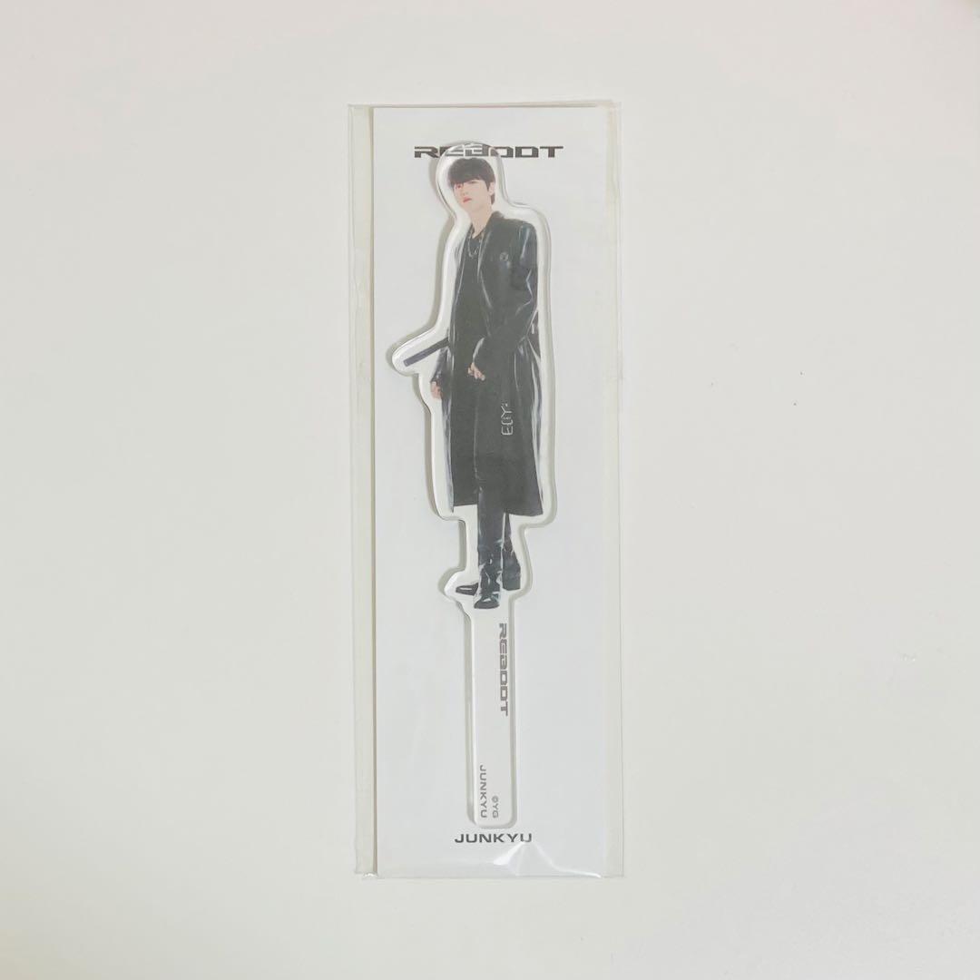 [USED] TREASURE 2024 REBOOT Acrylic Stand - Junkyu
