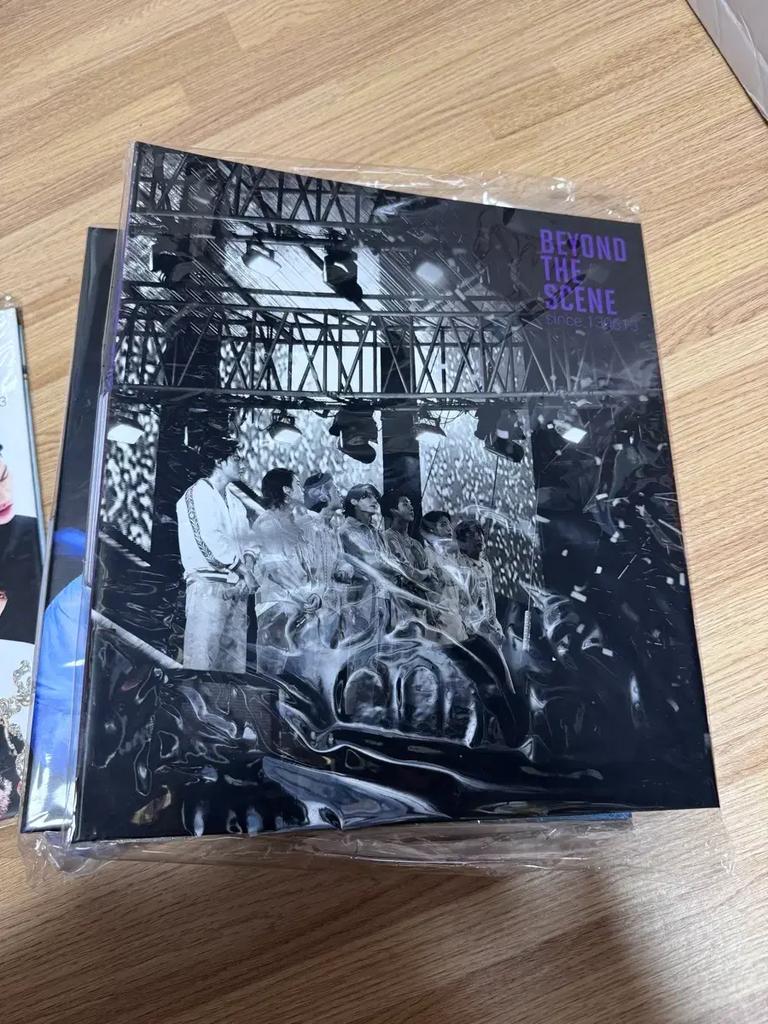 BTS Binder