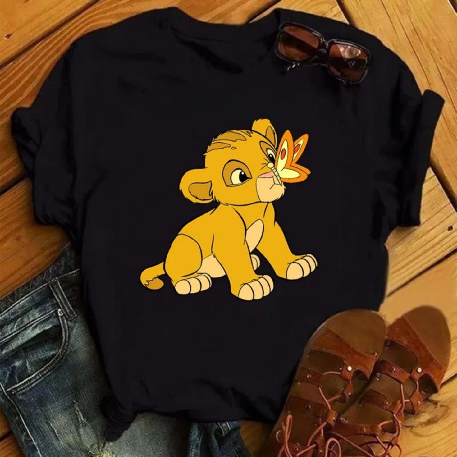 

Camisetas con estampado del Rey León Simba para mujer, camisetas negras de manga corta Y2k de verano, ropa para mujer XXXXXL різнокольоровий