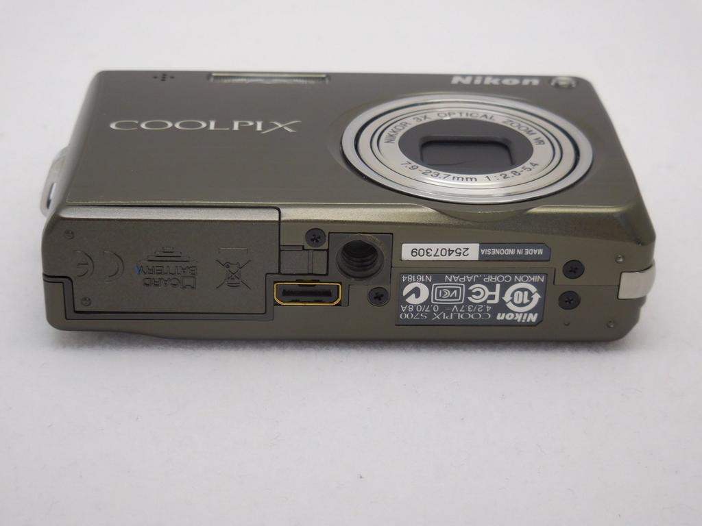 Nikon Digital Camera COOLPIX S700 Urban Black COOLPIXS700