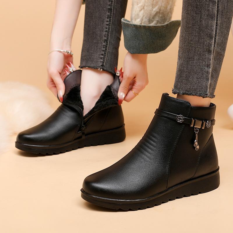Microfiber leather mother cotton shoes winter velvet warm middle-aged and elderly women flat boots non-slip side zipper for the elderly