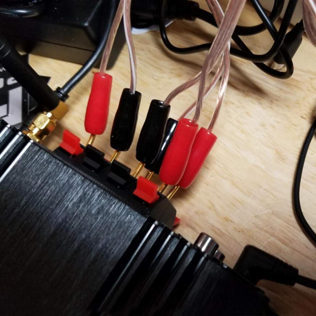 Cleqee 24K Gold Plated Set of 8 Terminals 2mm Banana Plug 8 Pieces Solderless Terminals 2mm Pin Type Audio Banana Plug Speaker Cable Terminal Blug