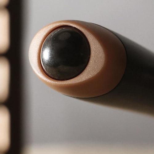 Portable Back Scratcher with 5 Extension Levels, Durable and Smooth Tip, Adjustable Length from 22 To 54cm