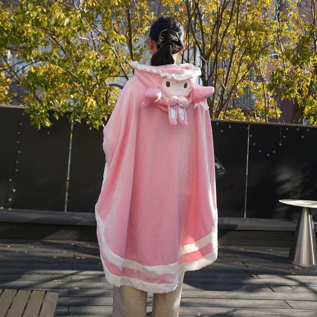 Cartoon Sheep Wool Blanket Shawl: Cozy Hooded Nap Cloak for Autumn & Winter