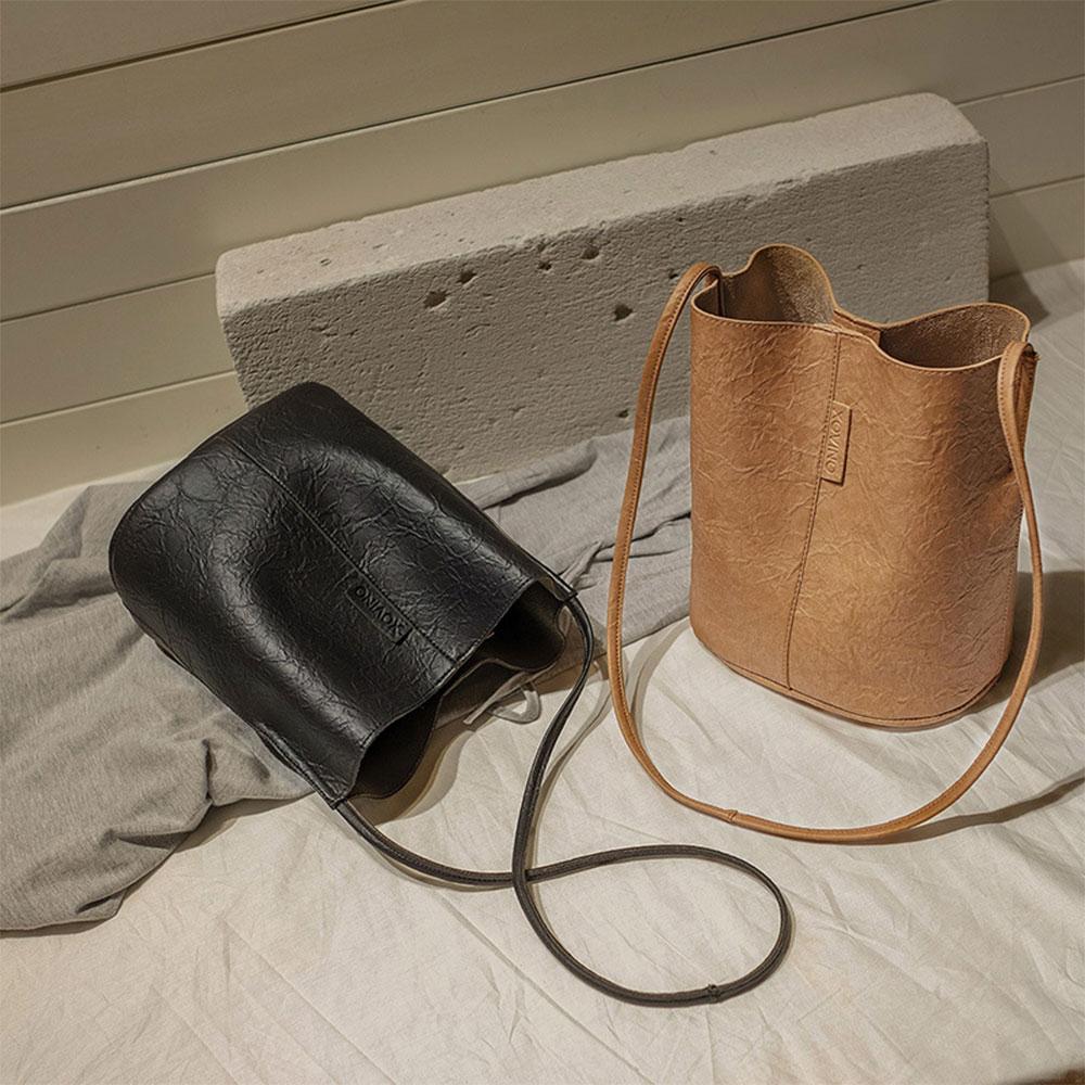 Women's Tote Bag Fashi PU Handbag Retro Stylish Shoulder Bag Spacious Versatile Fashi Bucket Bag For Travel Shopping