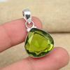 Wunderschöner Peridot-Edelstein aus 925er Sterlingsilber, handgefertigter zierlicher Schmuckanhänger für Geschenke
