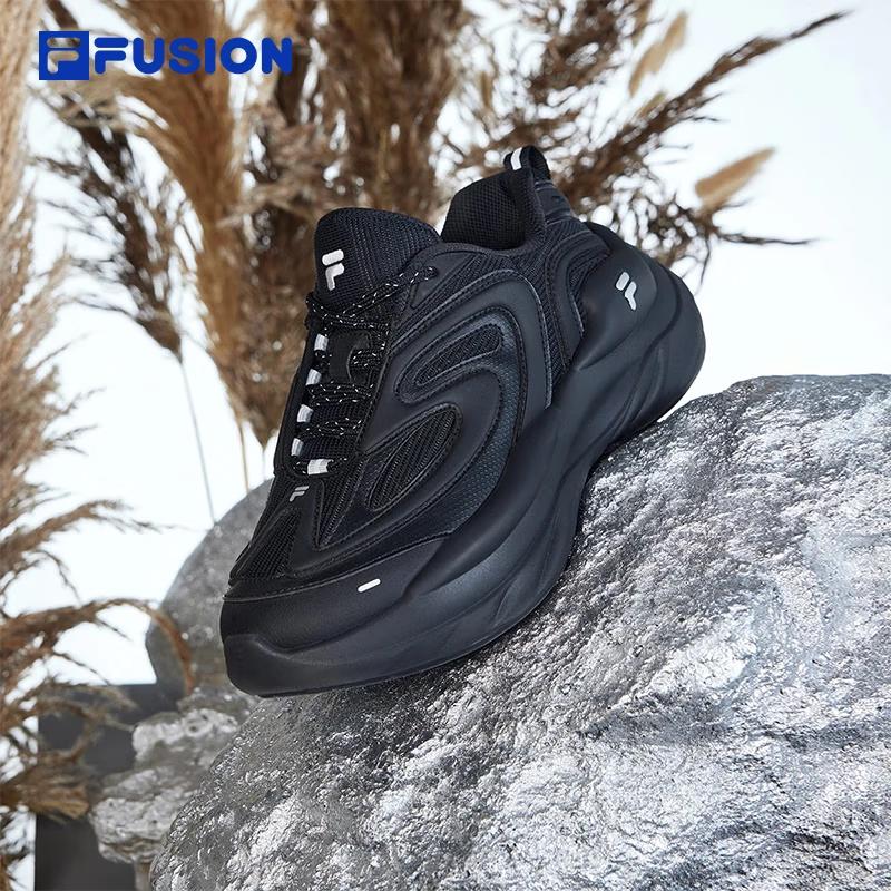 

FILA FUSION Women s Chunky Platform Casual Sneakers 35.5