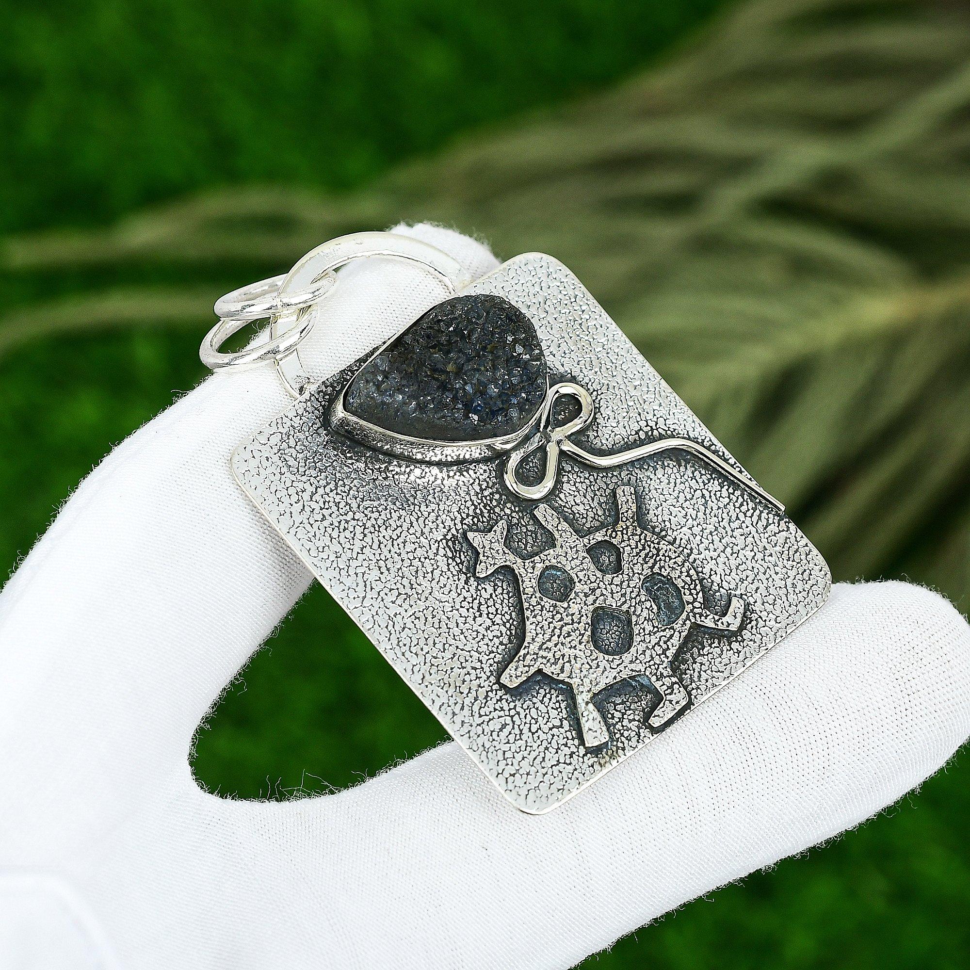 

Natural Titanium Druzy Gemstone Jewelry 925 Sterling Silver Pendant For Girls