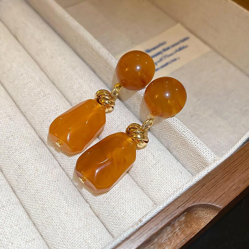 Silver Needle Geometric Irregular Resin Y2K Earrings - Retro Stud Ear Accessories for Women