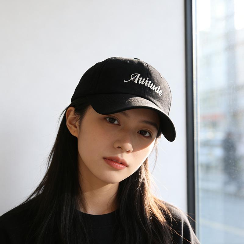 

Peaked cap Women s wide brim Small baseball cap Outdoor trendy fashion versatile hat M（56-58cm）