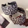Retro Senior Leopard Print Wide-brimmed Headbands for Women Fashion Temperament Hair Hoop Female Party Hair Band Accessories New