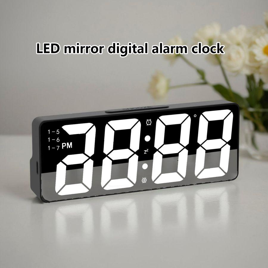 

1pc LED screen digital alarm clock, temperature and date display, with dual alarms and snooze mode, for plug in or battery use чёрный