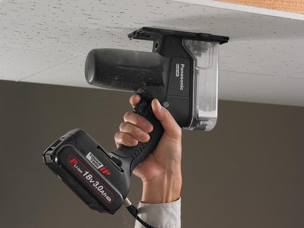 Panasonic Rechargeable Square Hole Cutter Body Only Sold Dual IP5X Woodworking 30mm Cutting Black (Battery Pack/Charger/Case Separately) (14.4V/18V