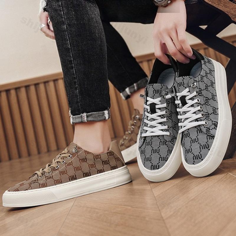 Fashion 2025 Autumn Men's Retro Breathable Low Top Thick Soled Casual Shoes Fashion Trend Versatile Comfortable Non Slip Chunky sneakers