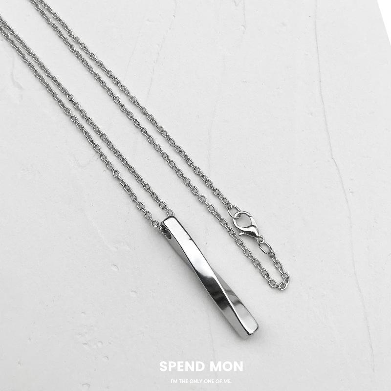 

Спиральное титановое ожерелье Харадзюку: Унисекс Модная Минималистичная Цепочка для Свитера