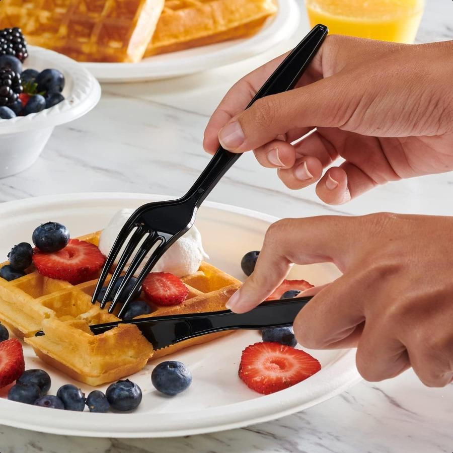 

[Набор из 100 штук базовых черных пластиковых ножей, сверхпрочные одноразовые столовые приборы, идеально подходят для вечеринок, мероприятий и ужина] United States