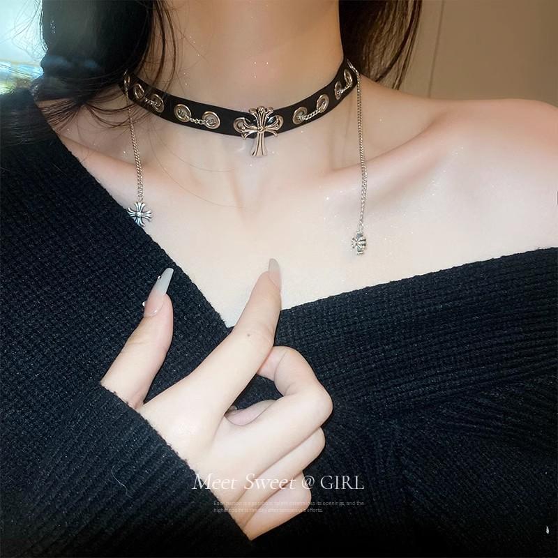 Çift Katmanlı Deri Çapraz Kolye Vintage Klavikula Kadın Punk Goth Y2K Tarzı Çapraz Gerdanlık Kolye Takı Hediyeler