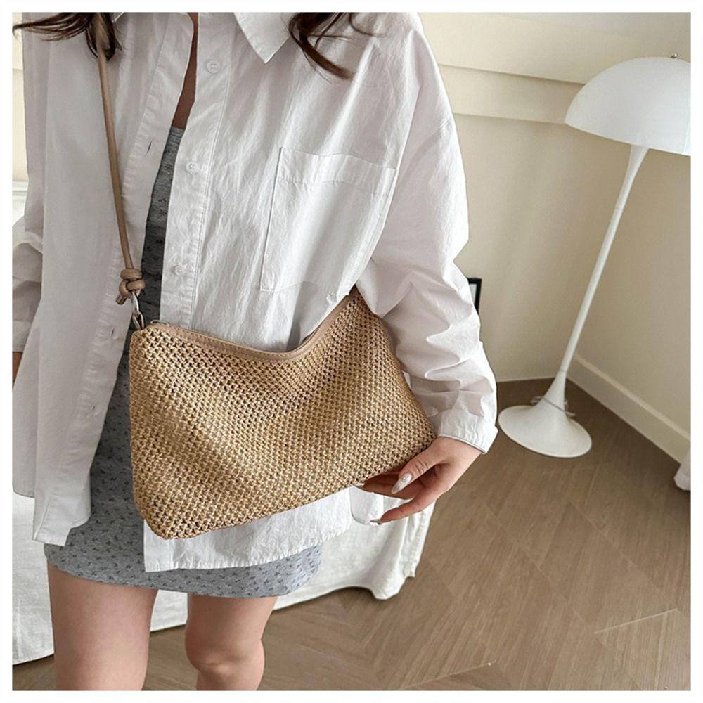 Fashion Women Summer Straw Bag Shoulder Bag Woven Beach Handbag for Ladies Large Capacity Tote Bag Rattan Handmade Braid Bag