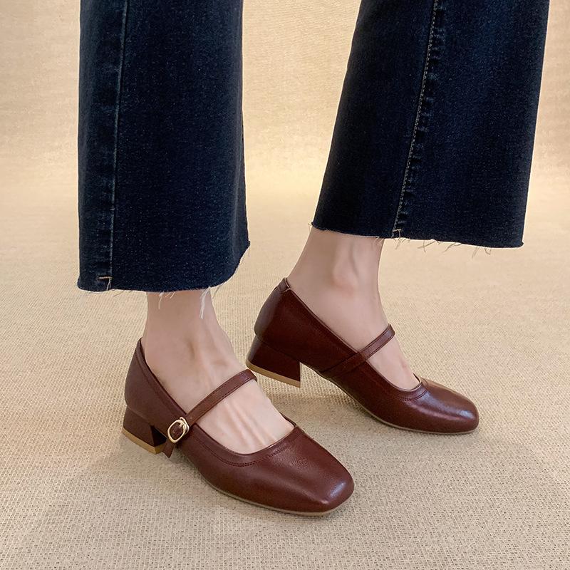 Mary Jane women's shoes French flat-soled single shoes women's 2025 new spring gentle evening shoes with skirts and small leather shoes