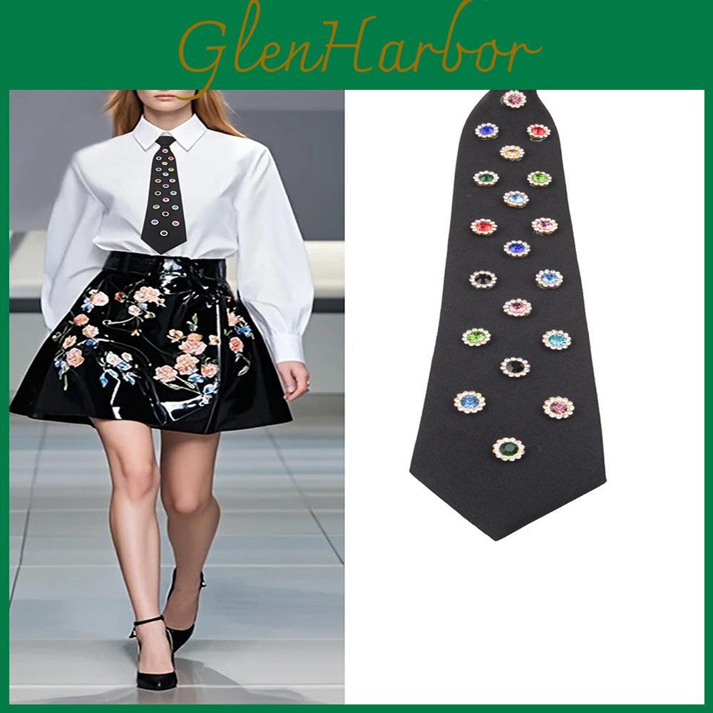 No Ip Polyester Flower Brooch Pin With Rhinestone Embellishments For Party And Daily Wear