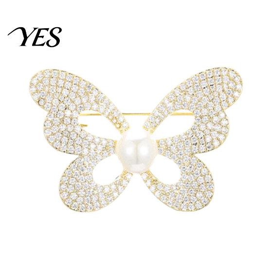 Faux Pearl Butterfly Pin Brooch Pin, Hollow Shape Lapel with Imitation Pearls Cubic Bridal Zirconia Decor, Versatile Decorative Badge for Suits Coats
