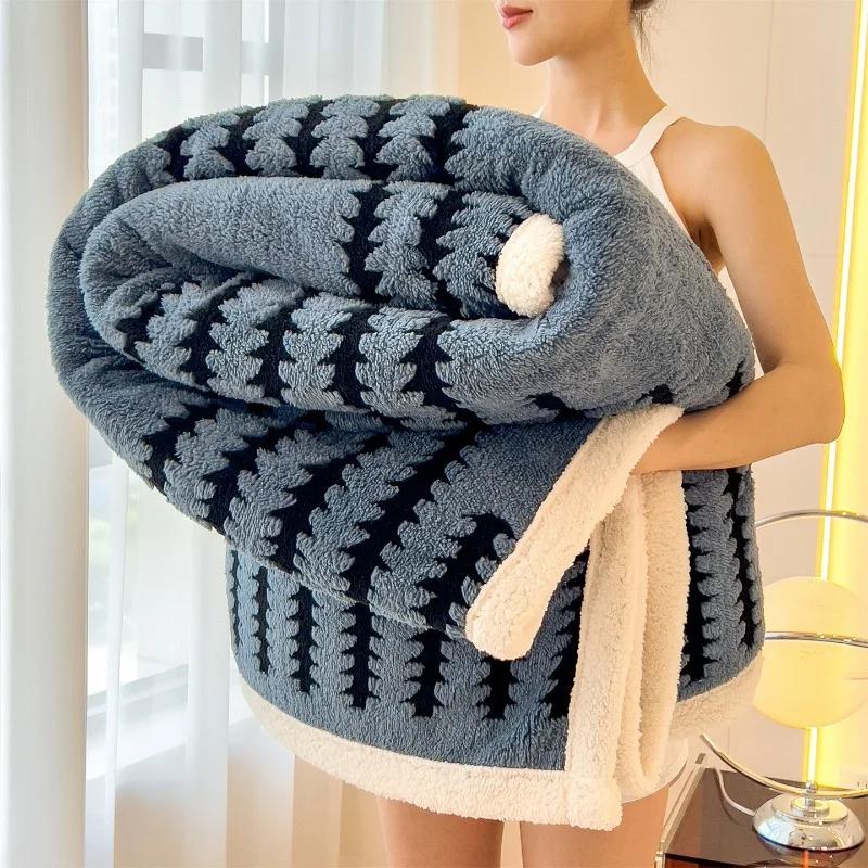 Thicken Jacquard Plush Blanket Cloud-feel Fleece Double-layer Plush Blanket Geometric Design Skin-Friendly Comfort Office Home
