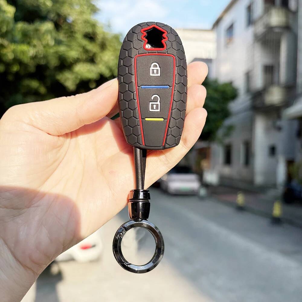 Soft Key Case Shell Fob For Suzuki Vitara Swift Ignis Kizashi Sx4 Baleno Ertiga Samurai S-Cross Accessories Key Holder Key Caps