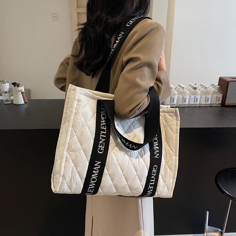 

Women s Casual Diamond Pattern Tote - Autumn/Winter Shoulder Bag with Large Capacity белый