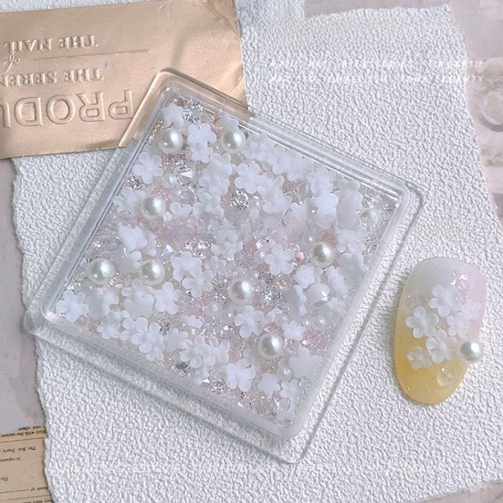 Floral Pearl Floral Nail Decorations White Crystal Nail Accessories Nail Art Charms for Nail DIY