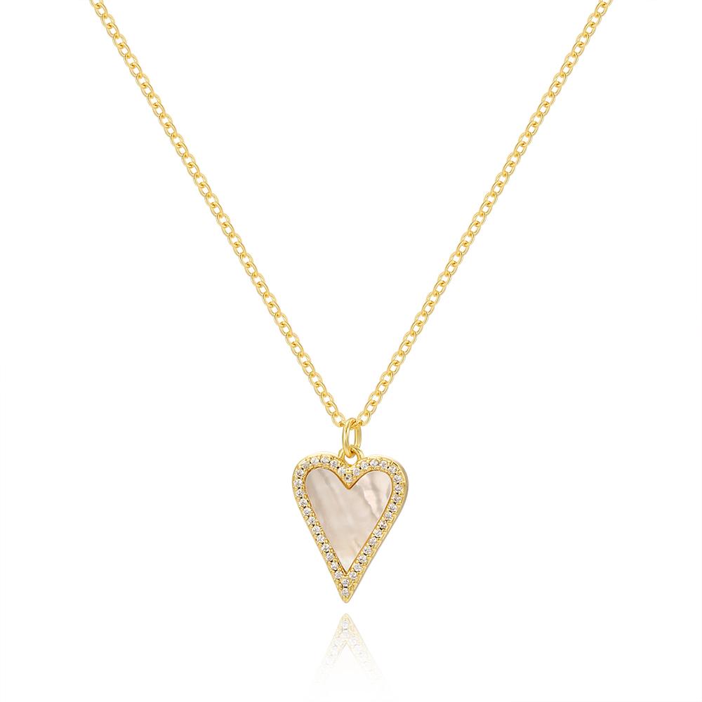 Vintage Love Heart Pendant Necklaces for Women 18K Gold Metal Chains Choker Trendy Jewelry