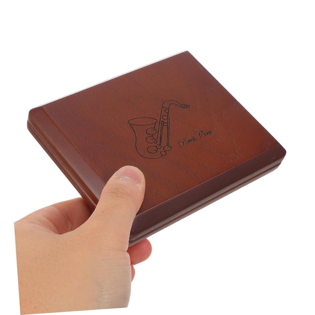 NUOLUX Alto Saxophone Reed Case, Water-Resistant, Scratch-Resistant, Wear-Resistant, Universal Fit for Oboe and Clarinet, Sleek Wood Grain Finish,