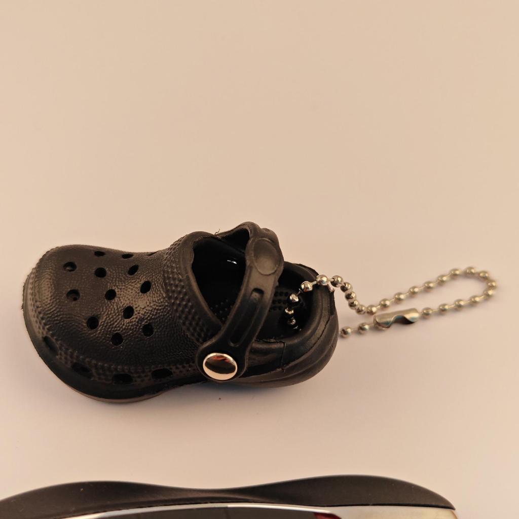 Mini Slipper Pendant: Cute Whale Hole Shoes Keychain for Couples
