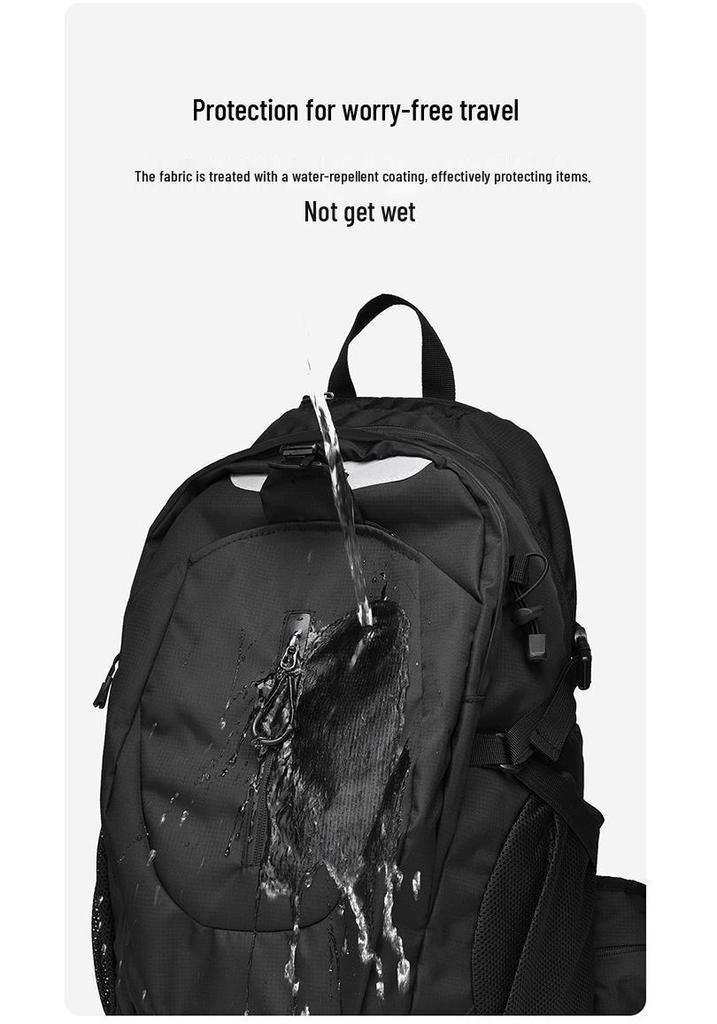 Unisex Large Capacity Lightweight Hiking & Climbing Backpack