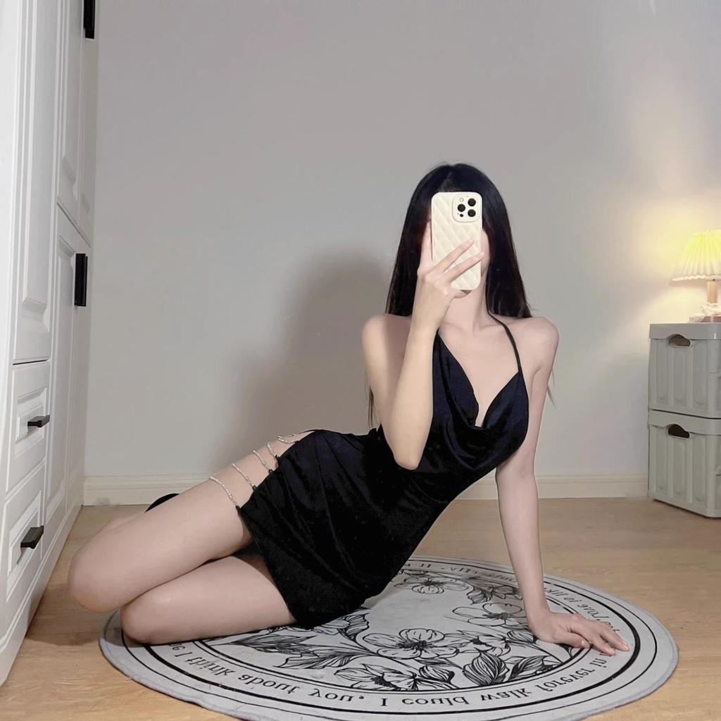 Sexy Nightclub Secretary Chain Backless Halter Slit Dress for Women