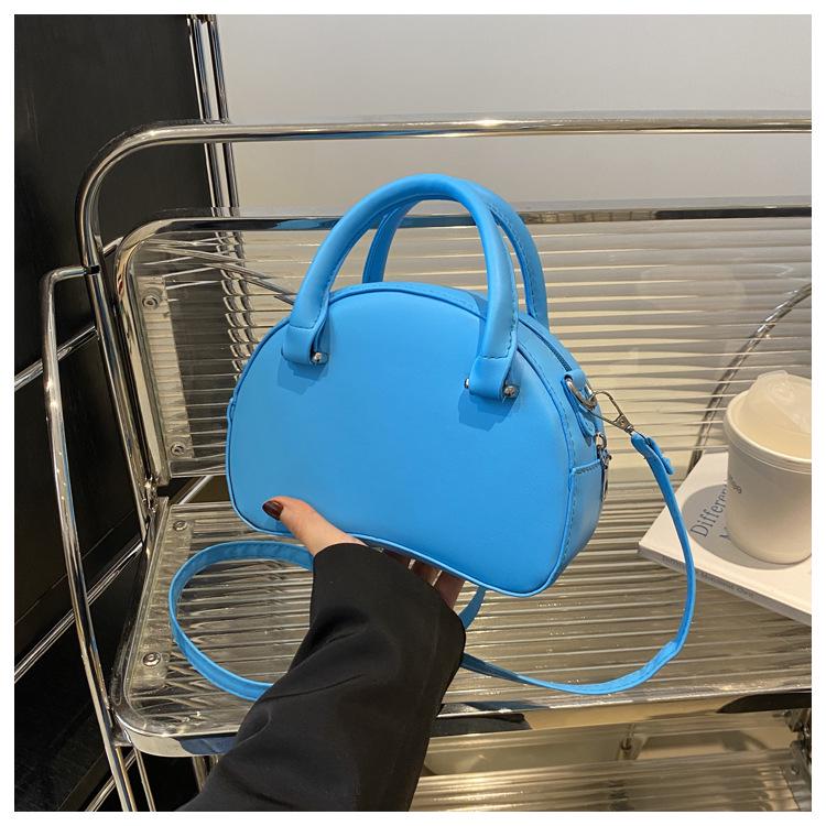 

Летняя маленькая квадратная сумка-боулинг в корейском стиле 2024 - женская сумка через плечо и кроссбоди синий