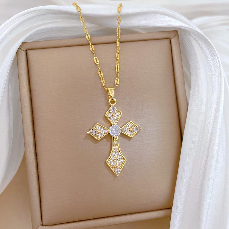 Hip Hop Trendy Zircon Cross Pendant Necklace for Women Men Fashion Stainless Steel Chain Cross Jewelry Accessories Gifts