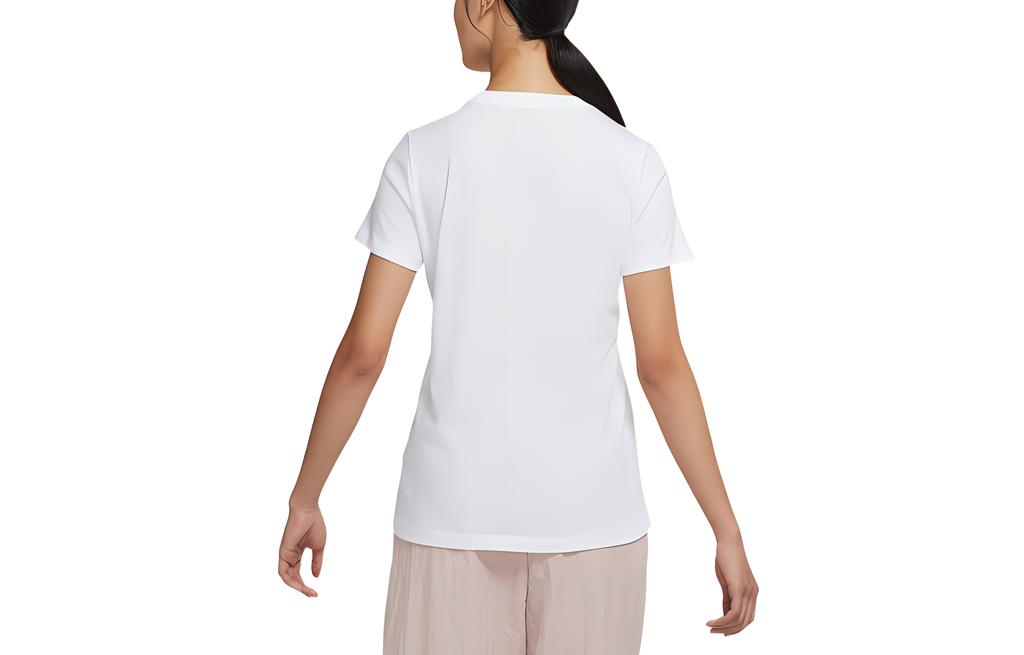 Nike T Shirts Women's White Crew Neck Moderate Straight Fit DQ3148-100