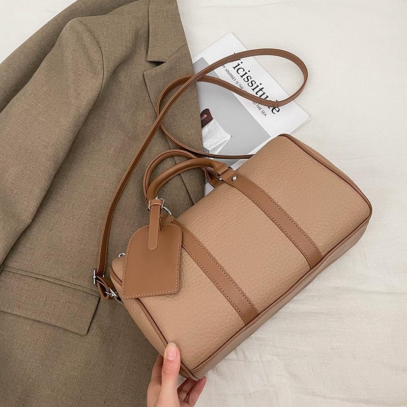 

Korean niche fashion bag women s 2025 new handbag Korean version small bag trendy high-value shoulder bag легкие хаки