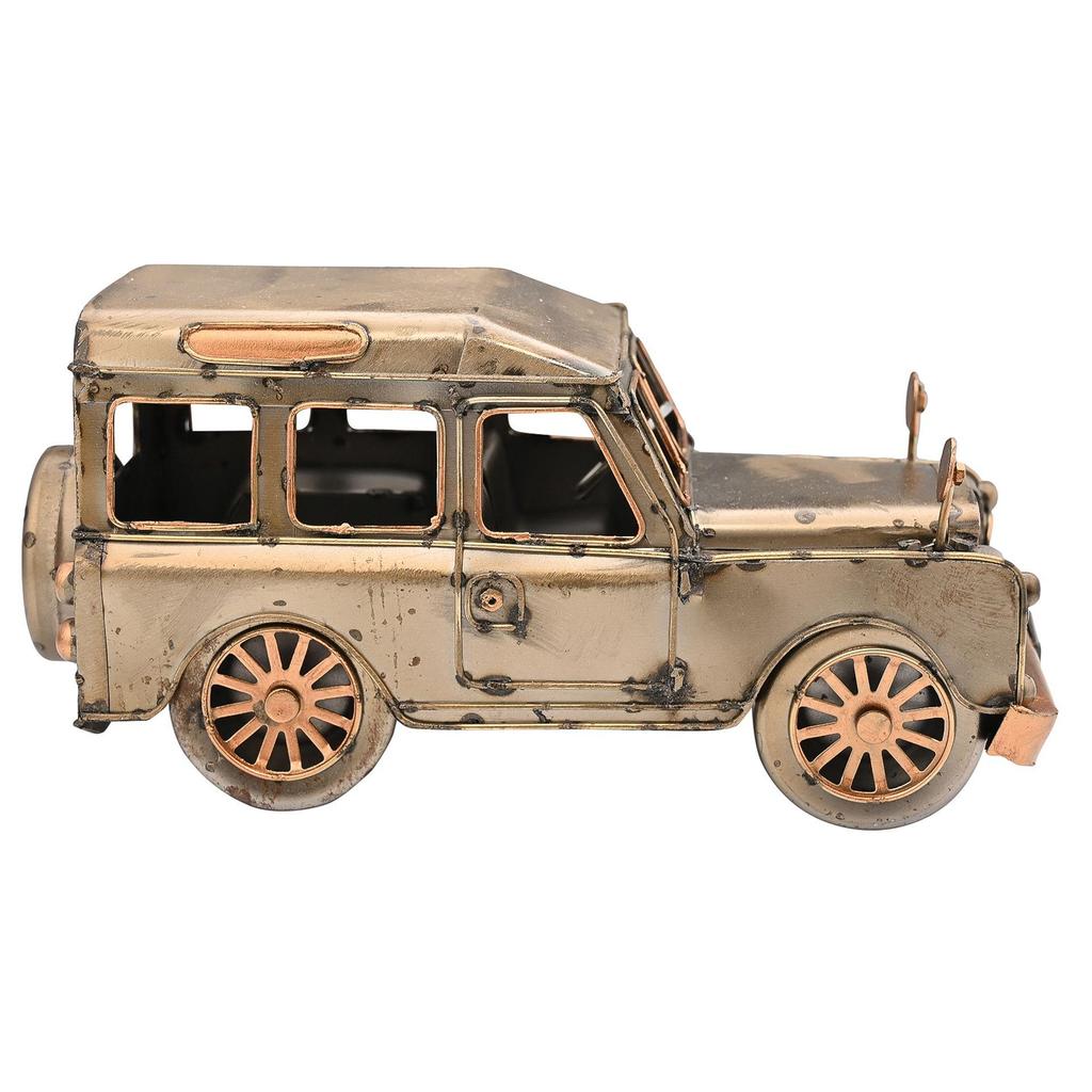 Harvey Makin Ornament - 4 x 4