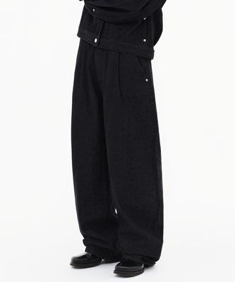 FILLUMINATE Single-Pleat Regular Denim Pants - Black
