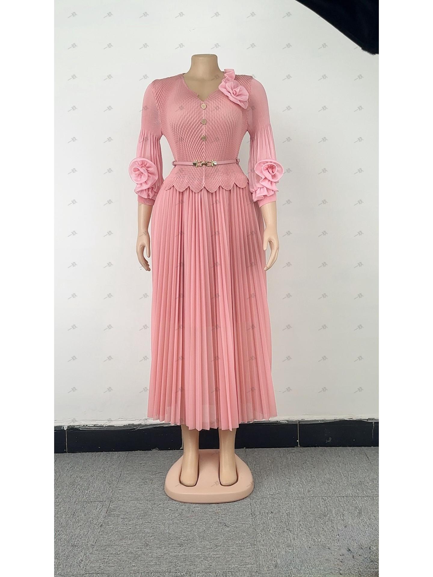 

Miyake Pleats 2025 Autumn Slimming Embroidered Dress with Age-Defying, Concealing Skirt One Size 80-200 рожевий
