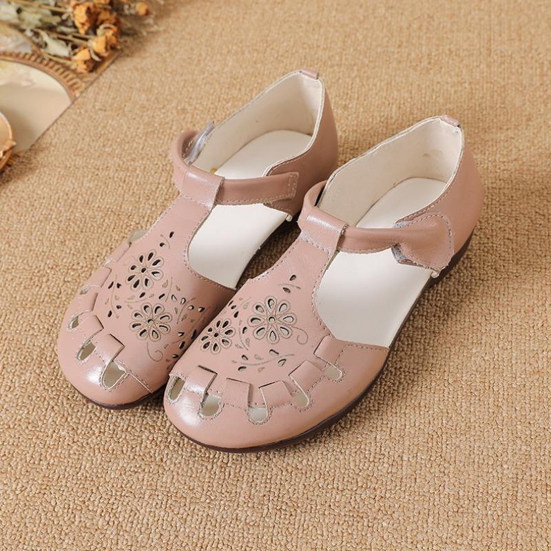 Sandals women's summer new flat-soled soft-soled hollow sandals first layer soft cowhide hollow inner women's hole shoes
