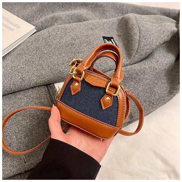 Children's Korean Color Block Mini Crossbody Bag with Earphone and Coin Pouch 2025 Winter Collection