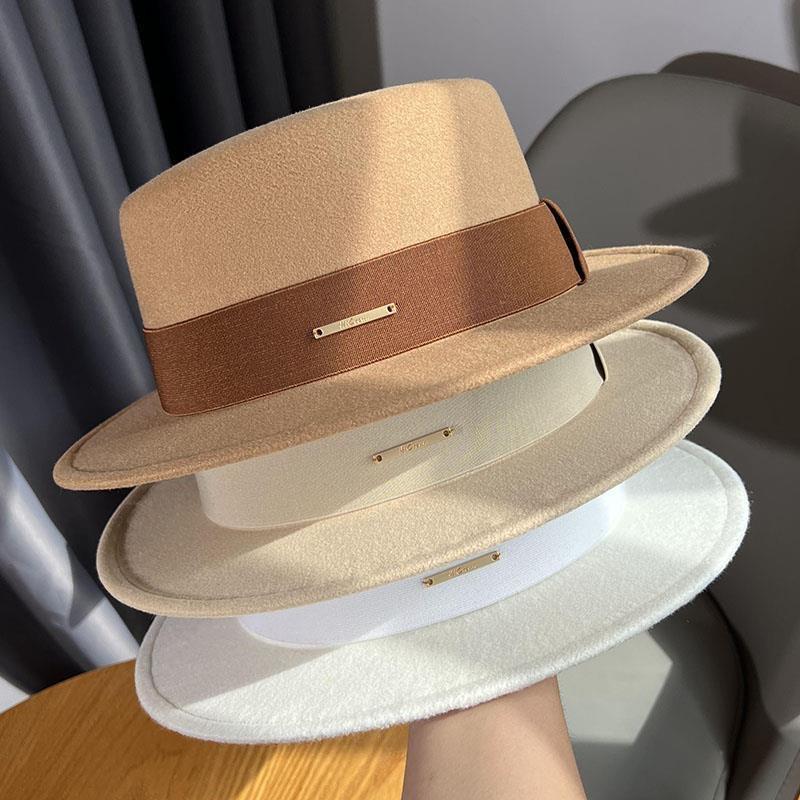 Élégant Fedora en laine d'inspiration française pour femme - Style vintage, design plat, parfait pour le printemps et l'automne