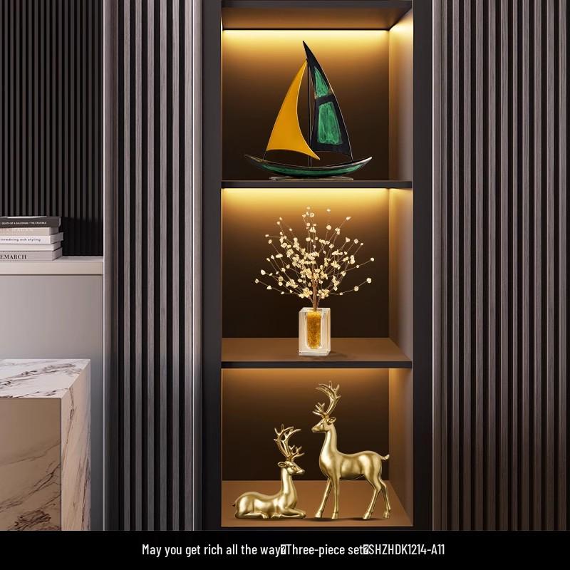 Smooth Sailing Sailboat Model: Luxury Decor for Living Room, TV Stand, or Office Table