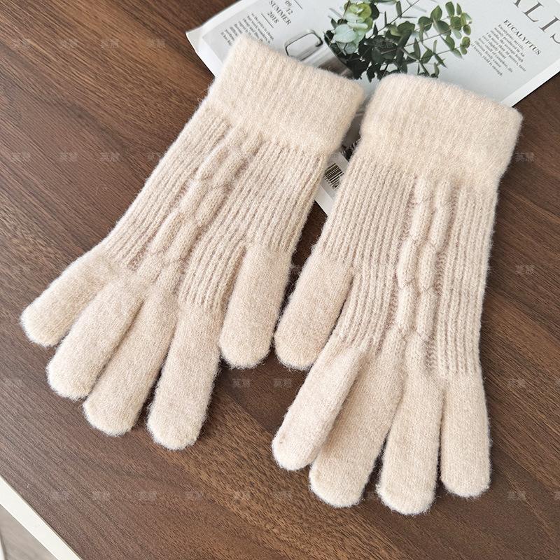 New adult season thickened outdoor knitted wool female finger leakage finger