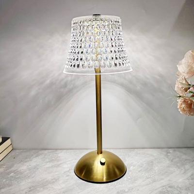 Λάμπες – Επιτραπέζια φωτιστικά